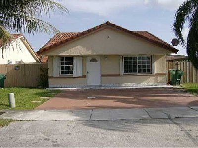 1st image of 9198 NW 117th Ter