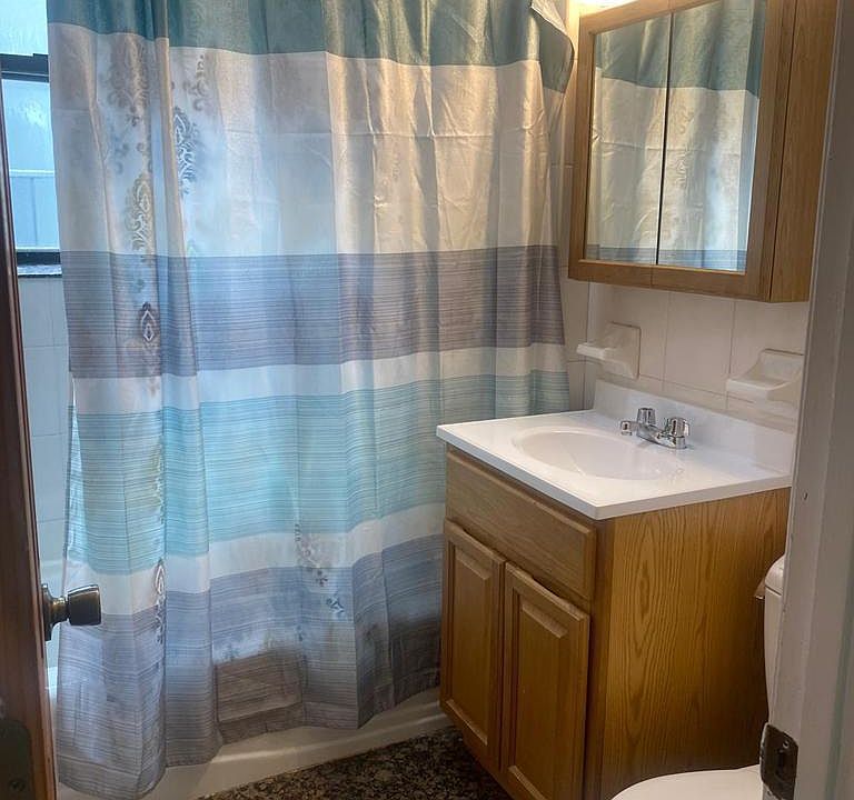 2nd image of 2245 Webster Ave APT 1B