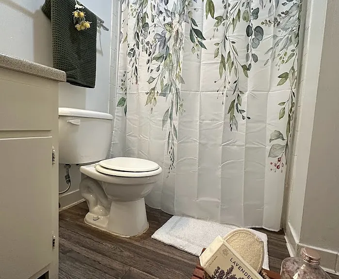 Cardinal Village — Photo 15