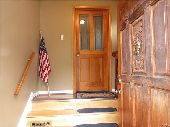 2nd image of 236 Villa Ave