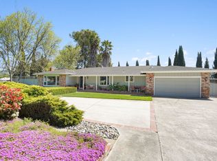 10881 Garza Ln, Gilroy, CA 95020