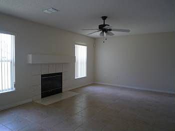 3rd image of 213 Sawyerwood Pl