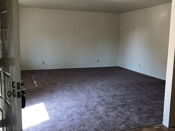 2nd image of 3153 Eucalyptus St #5-CP5