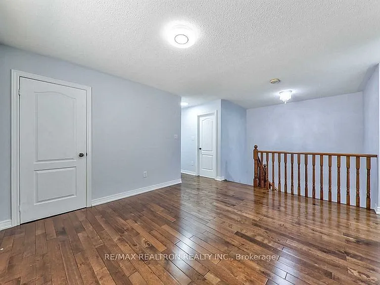 46 Blue Meadow Ct — Photo 12