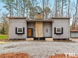 803 Fernwood Dr, Clayton, NC 27520