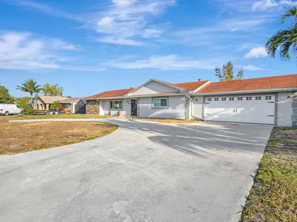 3059 Emerald Lane, Lake Worth, FL 33462
