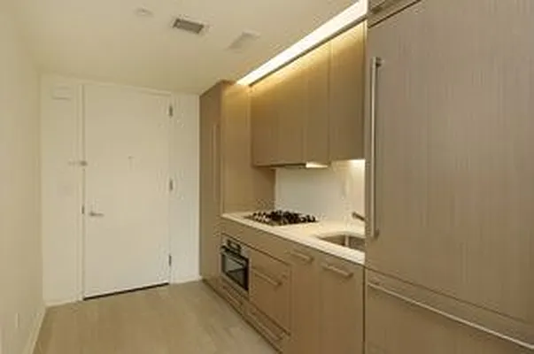 Sold by POG Real Estate, Inc. | media 24