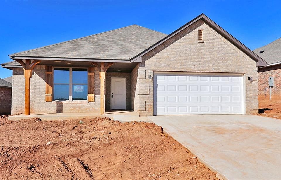 1st image of 2705 Landmark Dr