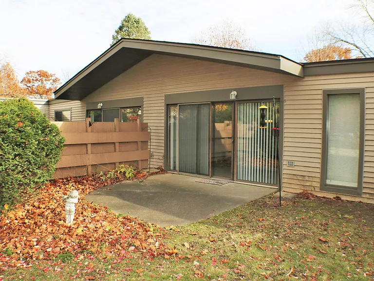 16 Green Mountain Drive — Photo 16