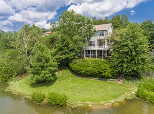 1813 Hart Rd, Knoxville, TN 37922