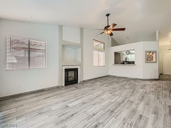 4th image of 2447 River Oaks Dr