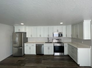 208 W Thistle Dr #B, Saratoga Springs, UT 84045