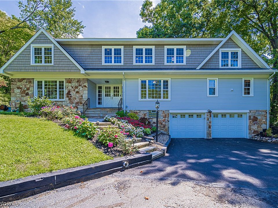 1st image of 14979 Hillbrook Ln E