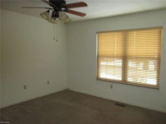 4th image of 3407 Brookpoint Ln