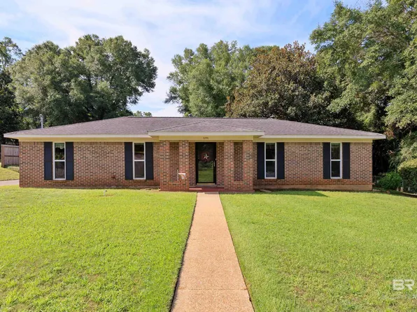 6551 Maryknoll Dr, Mobile, AL 36695