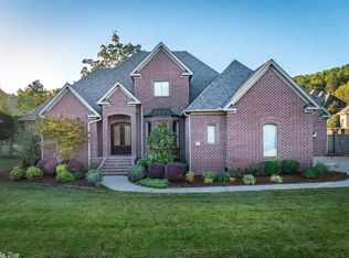 35 Maisons Dr, Little Rock, AR 72223
