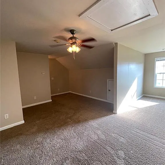 282 Village Dr — Photo 26