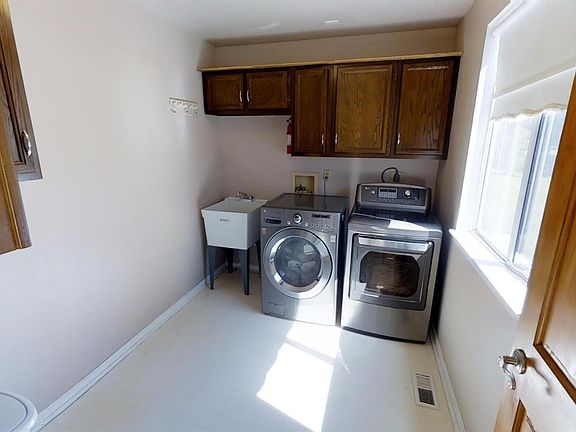 5th image of 8306 Ventle Dr