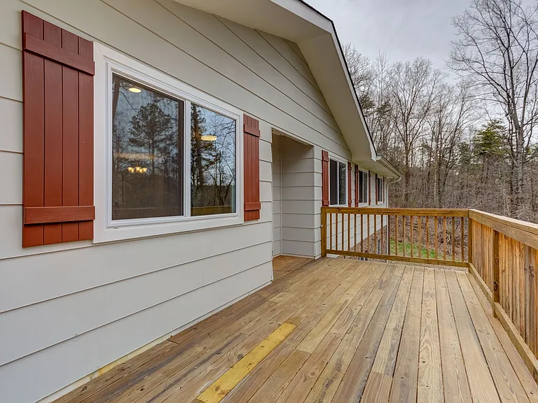 9921 Standifer Gap Rd — Photo 2