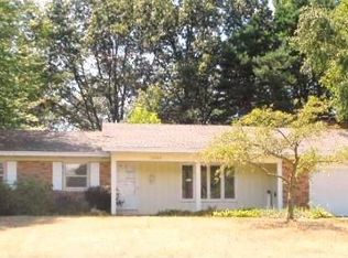 16467 Brown Ln, Spring Lake, MI 49456