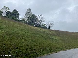 1st image of 553 Garnet Trl