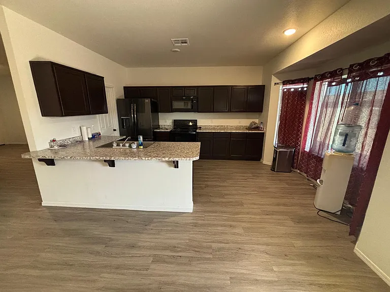 7311 E 44th Pl — Photo 8