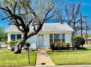 1015 N Van Buren St, San Angelo, TX 76901