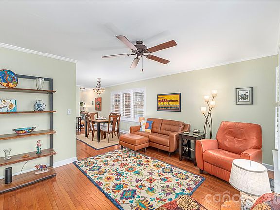 4th image of 252 Wash Creek Dr #A