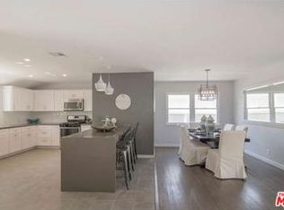 6720 Mammoth Ave, Valley Glen, CA 91405