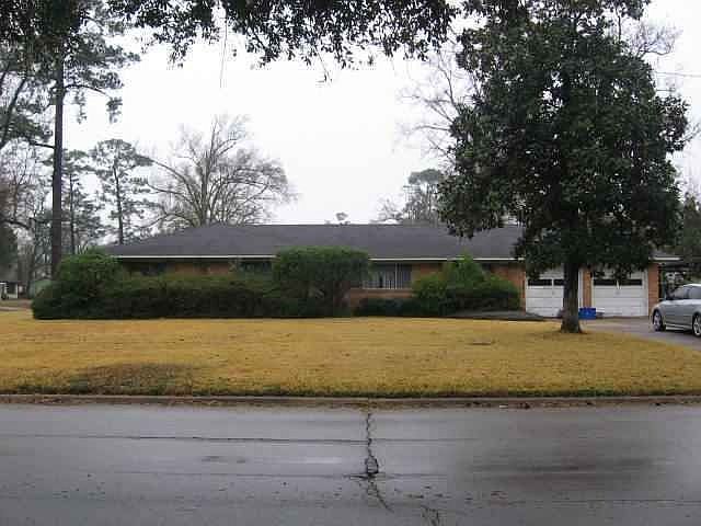 1st image of 3465 Minglewood Dr