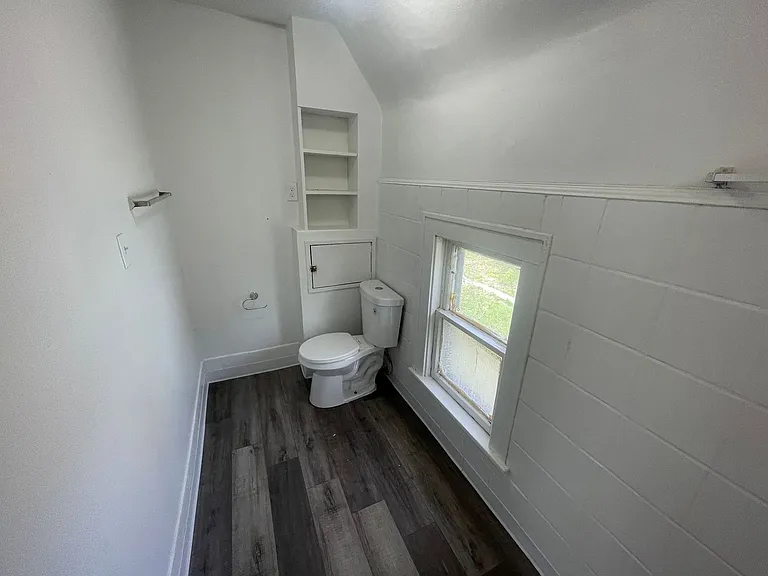 4661-4661A N 38th St. (Duplex) — Photo 5