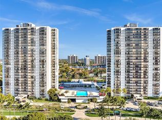 3625 N Country Club Dr APT 2108, Aventura, FL 33180