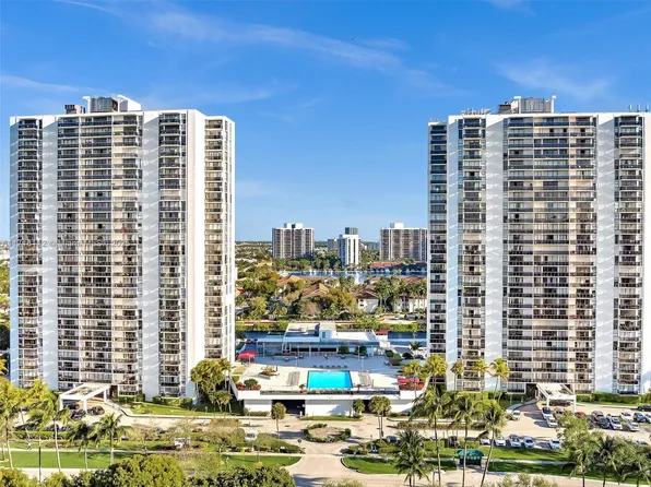 3625 N Country Club Dr APT 2108, Aventura, FL 33180