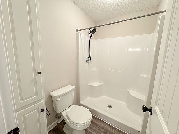5th image of 519 Deerchase Ct