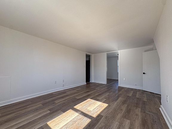 4th image of 1746 Chatham STREET