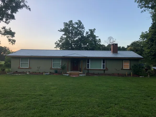 5551 NW 140th St, Chiefland, FL 32626