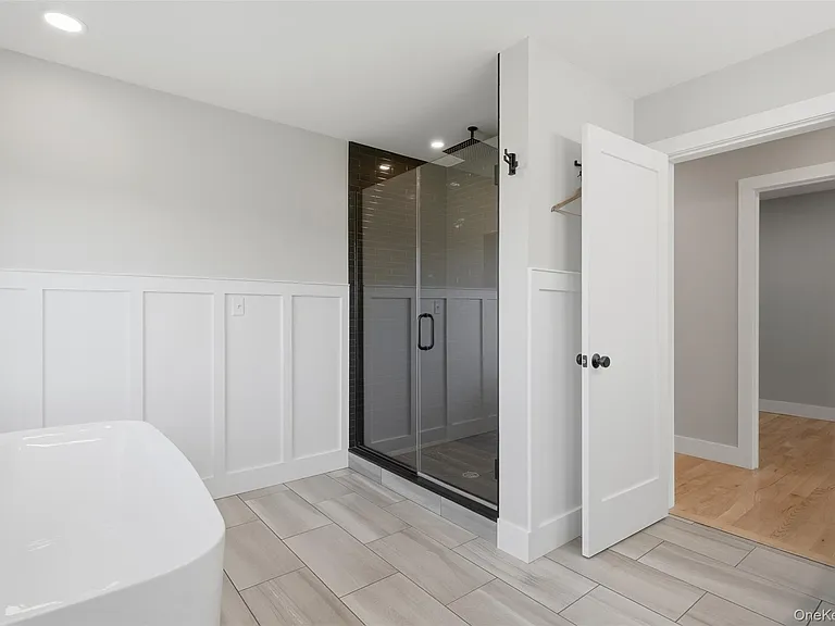 112 Pine Grove Rd — Photo 18