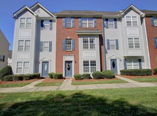 9979 Treeside Ln, Matthews, NC 28105