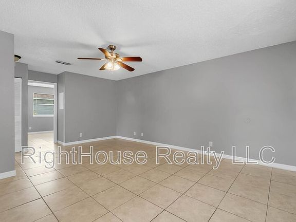 5th image of 4130 Barna Ave #C