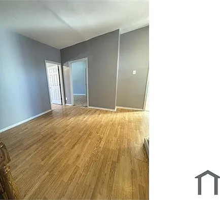 939 Van Duzer St #2 — Photo 4