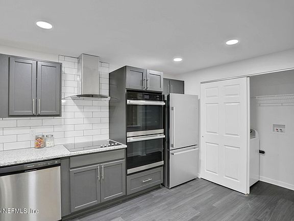 4th image of 12038 ARBOR LAKE Drive