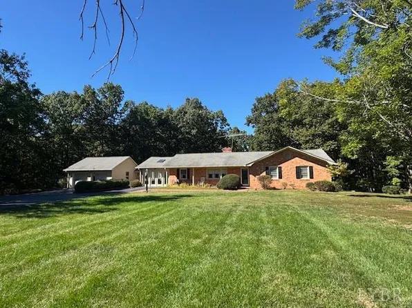 733 Morning Star Rd, Appomattox, VA 24522