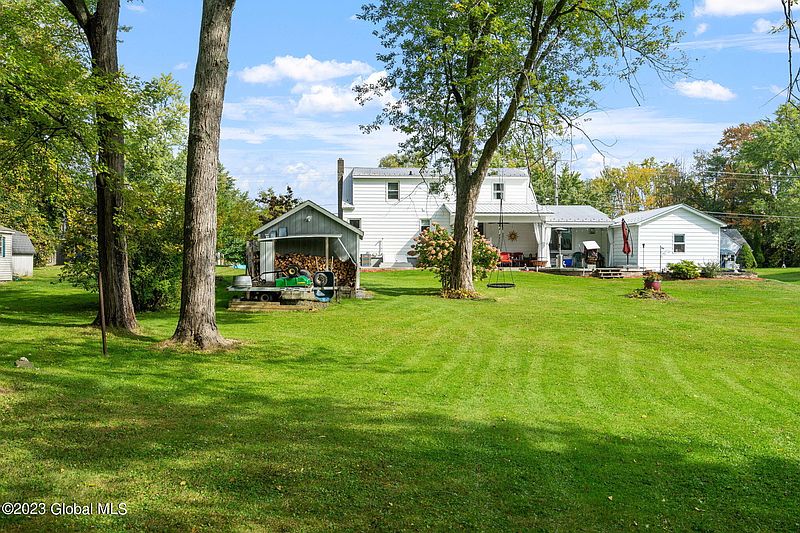 3rd image of 69 Fonda Road