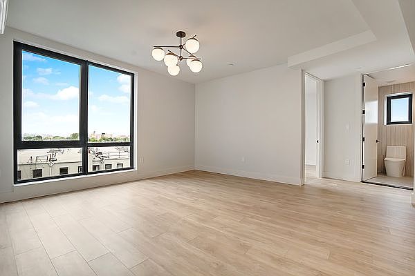 1st image of 11 Herkimer St #6U