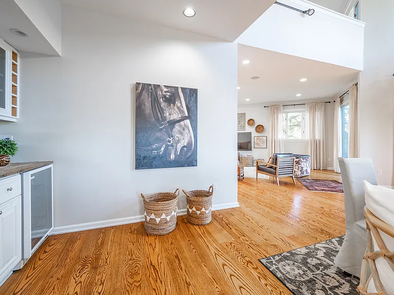 20 Shore Rd — Photo 24