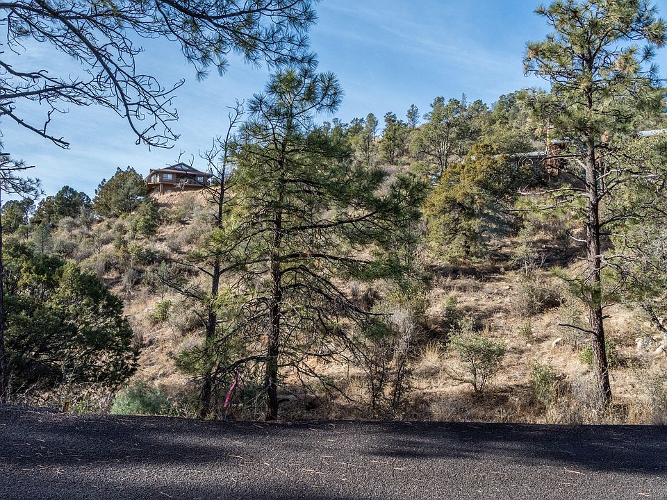 1st image of 1830 N Arrowhead Dr