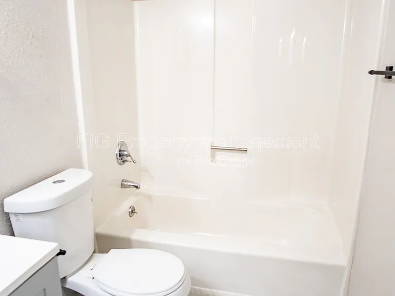 4800 Cannon Ridge Dr #A — Photo 8