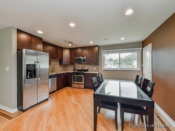 5th image of 675 Lakeview Ln