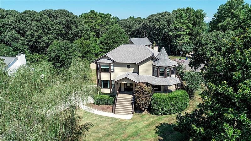 1st image of 1113 Jennings Dr