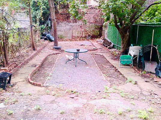 Rented by null | media 6